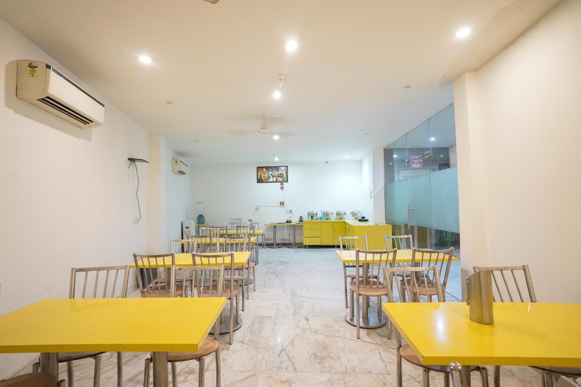 Hotel Kelvish Free Airport Pickup Neu-Delhi Exterior foto